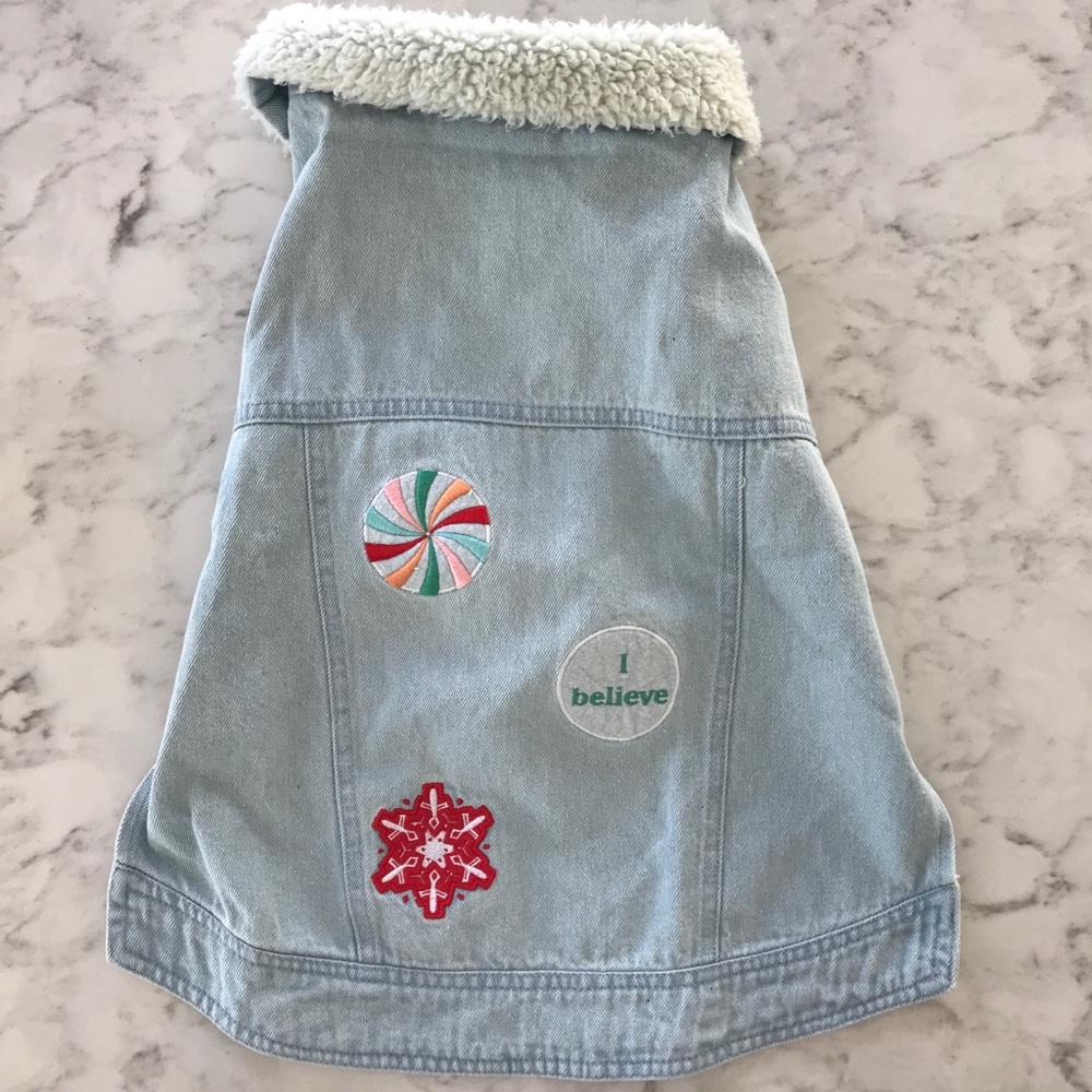 Denim jacket for the dog-the new one